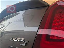 كرايسلر 300